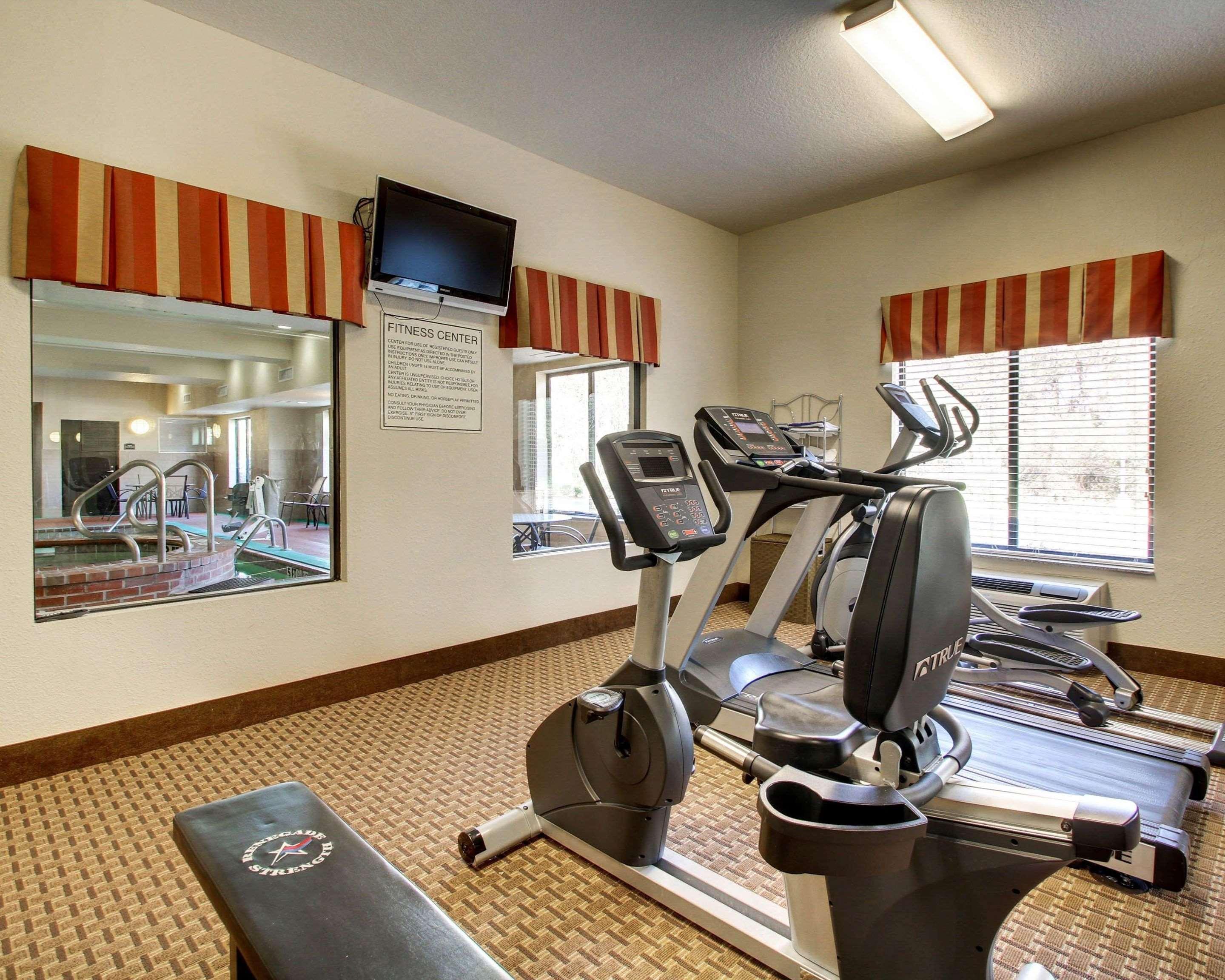 Comfort Inn & Suites Клинтон Экстерьер фото