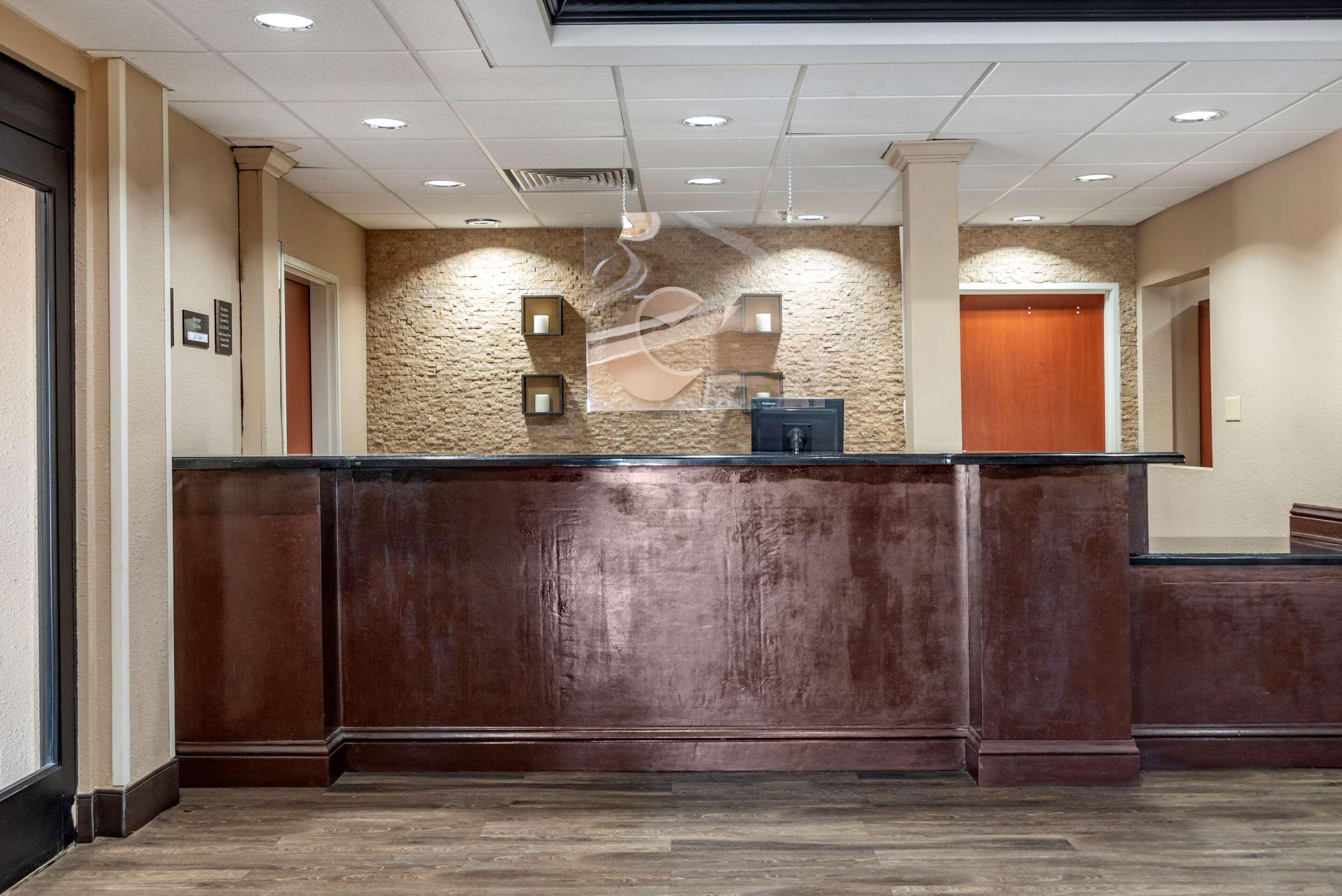 Comfort Inn & Suites Клинтон Экстерьер фото