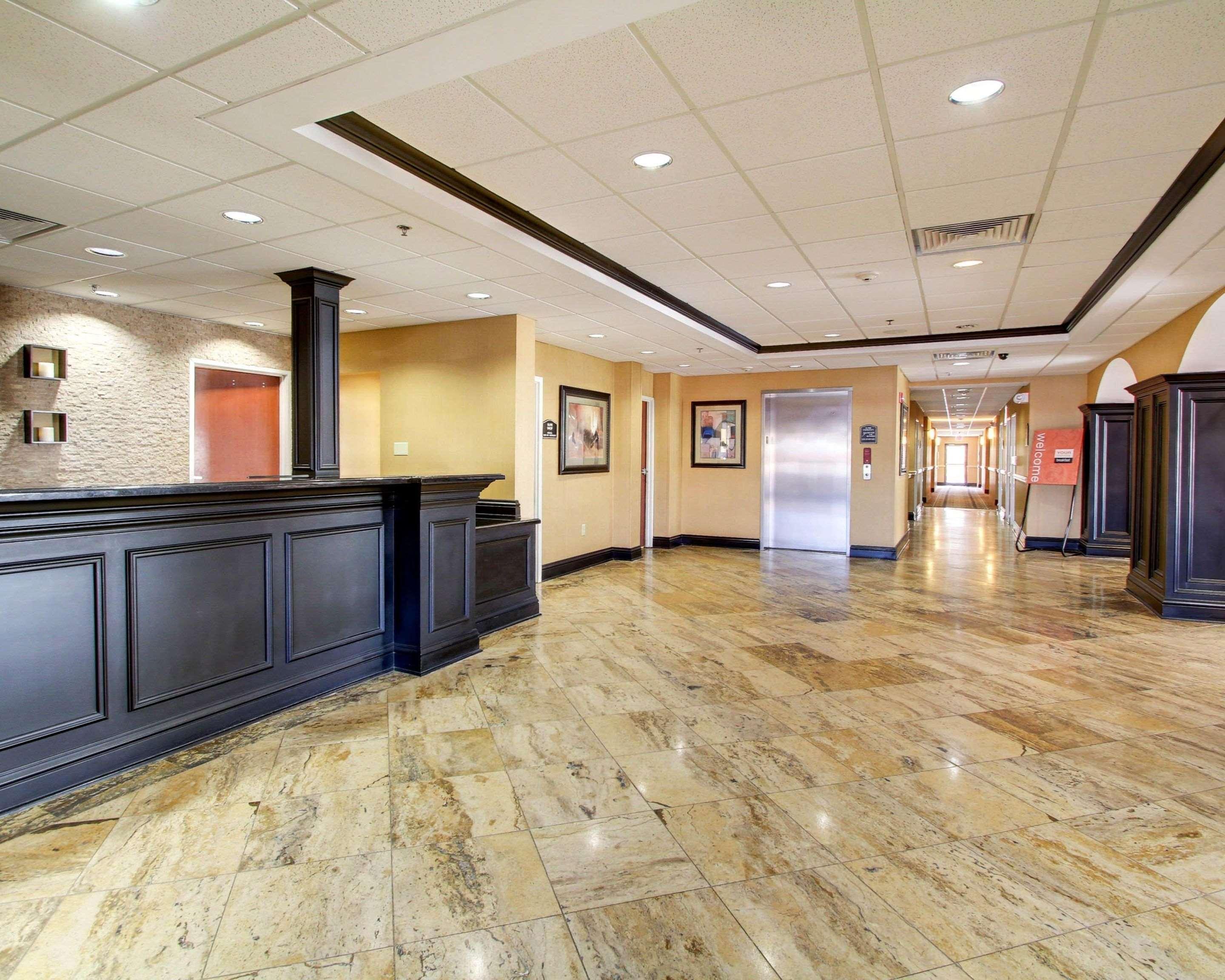 Comfort Inn & Suites Клинтон Экстерьер фото